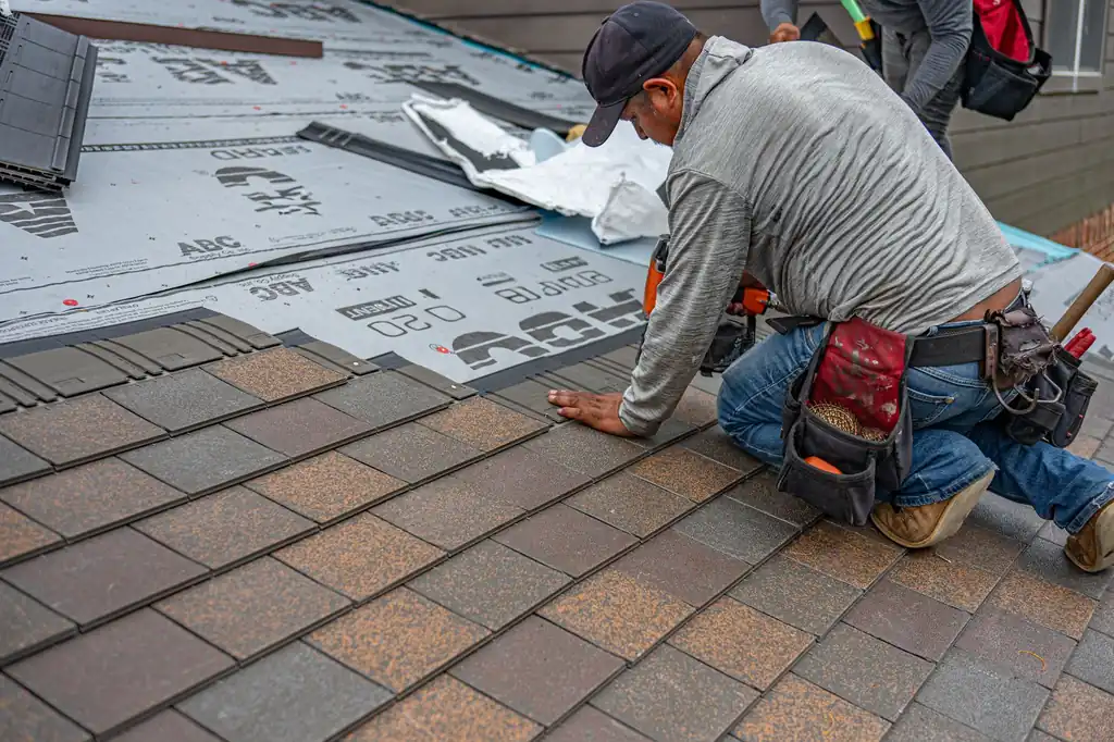 Experienced Gutter Installation and Repair professional